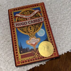 The Invention of Hugo Cabret Book - Multicolor Cover